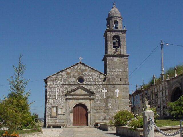 Façade of San Pedro de Vilalonga